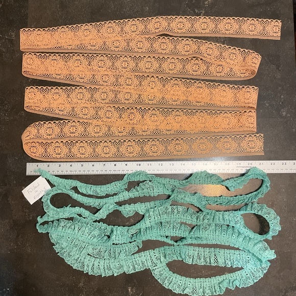 Vintage lace trim crafting sewing stash builder lot junk journal embellishments - Picture 4 of 11